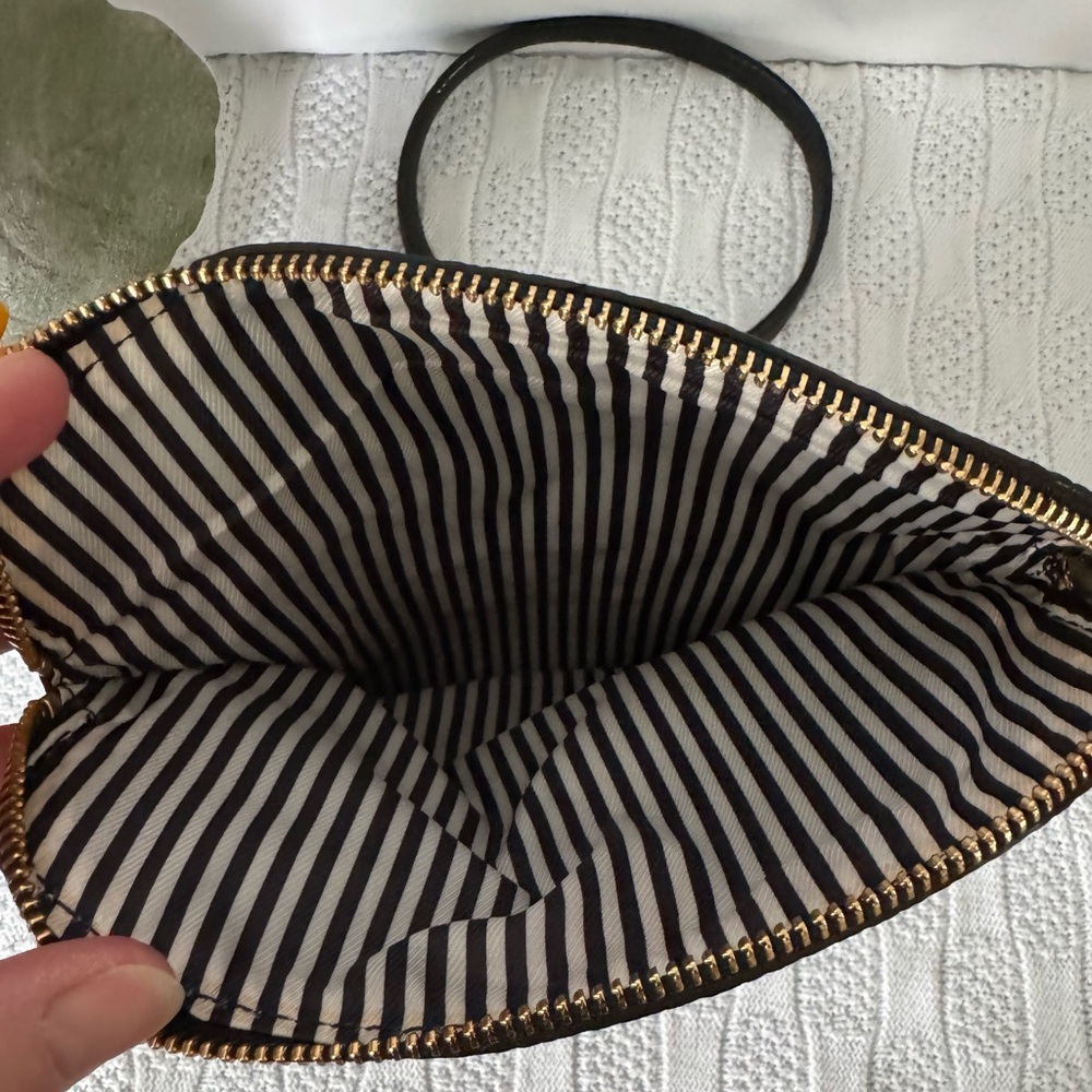 Kate Spade RARE Jackson Street Small Harlyn crossbody EUC - Picture 7 of 17